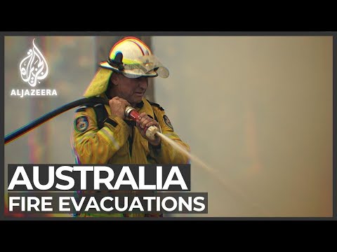 Australian navy begins mass evacuations as new fire threat looms