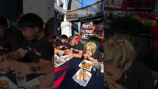Download Lagu Wing eating contest MP3 Download Lagu Wing eating contest MP3