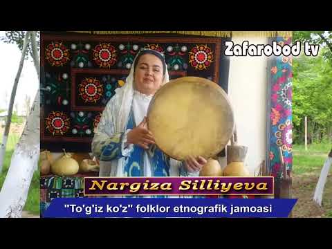 Famous Uzbek folk songs are sung by Nargiza Sillieva.Узбекские фольклорные песни. Наргиза Силлиева