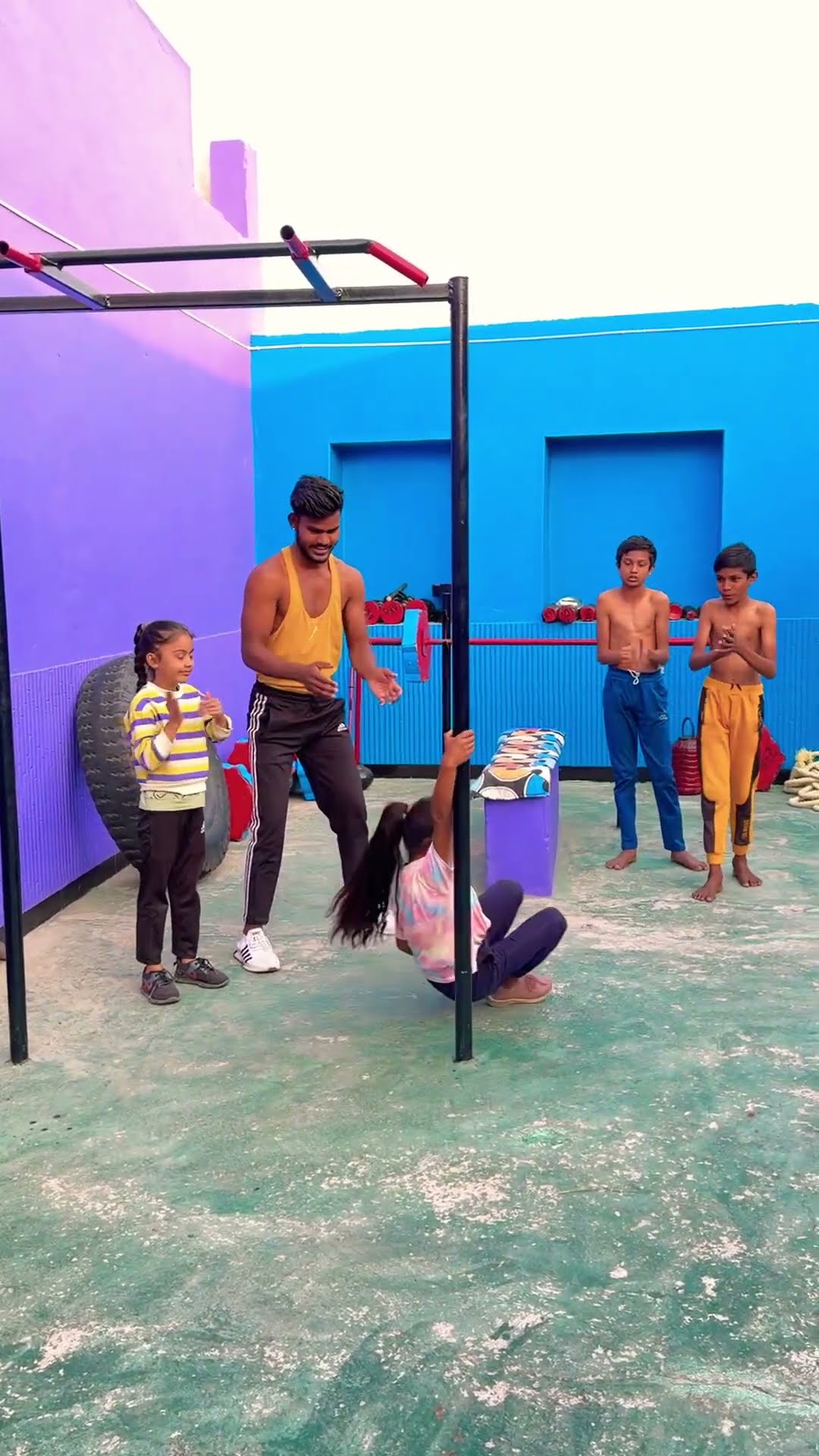 Aap btao kisne acha kiya..? ??? #shortvideo #funny #youtubeshorts #ytshorts