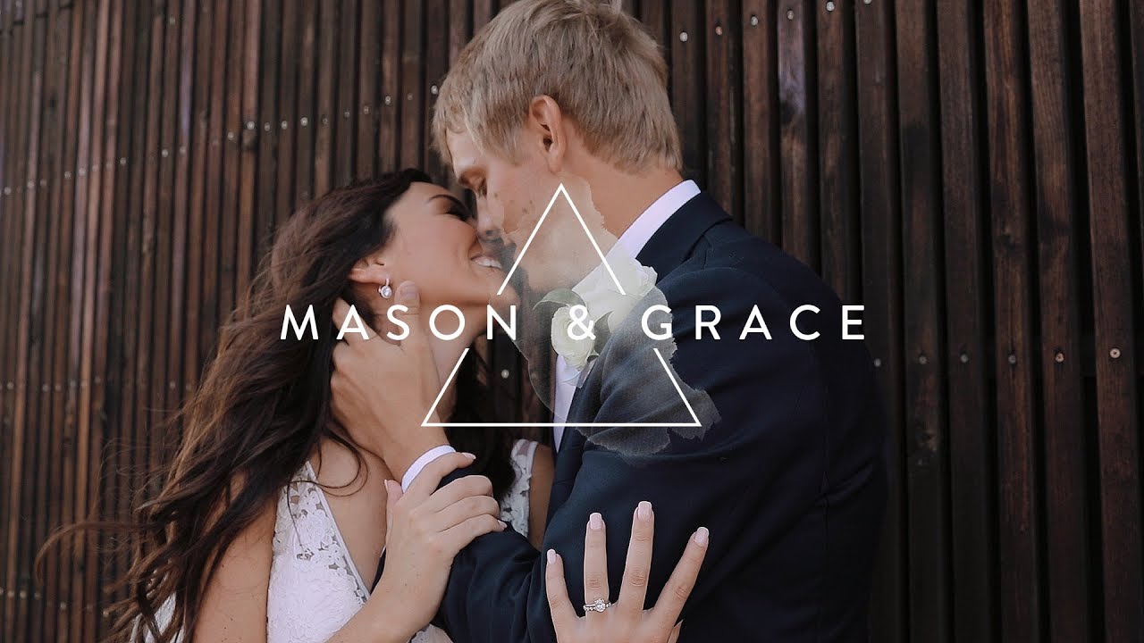 Жених плачет, когда невеста идет к алтарю | Гудзон | Свадебное видео из Уичиты, Канзас