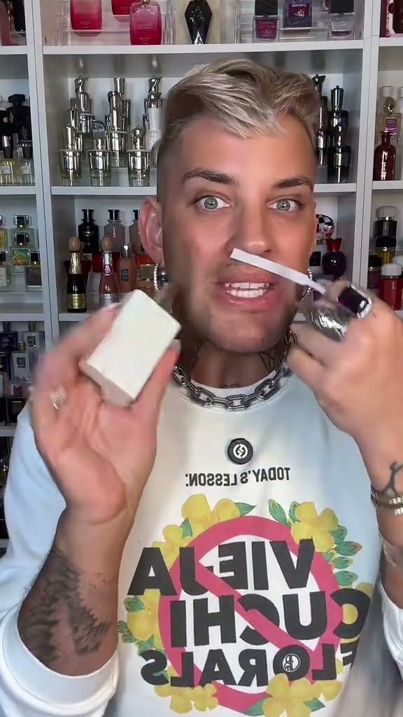 NOBODY Is Doing Dupes Like OAKCHA! | Le Funky Review #perfume
