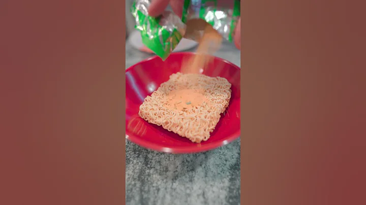 the CREAMIEST instant noodles. - DayDayNews