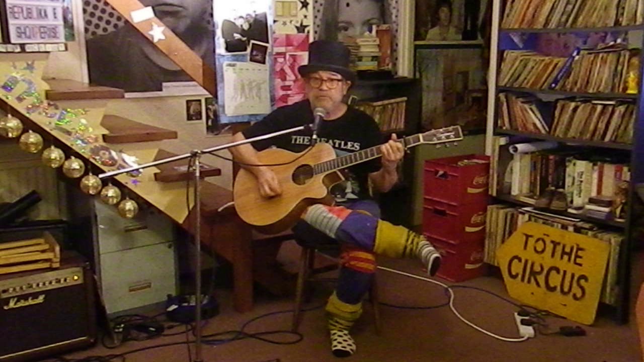 Joe Jackson - Steppin' Out - Acoustic Cover - Danny McEvoy