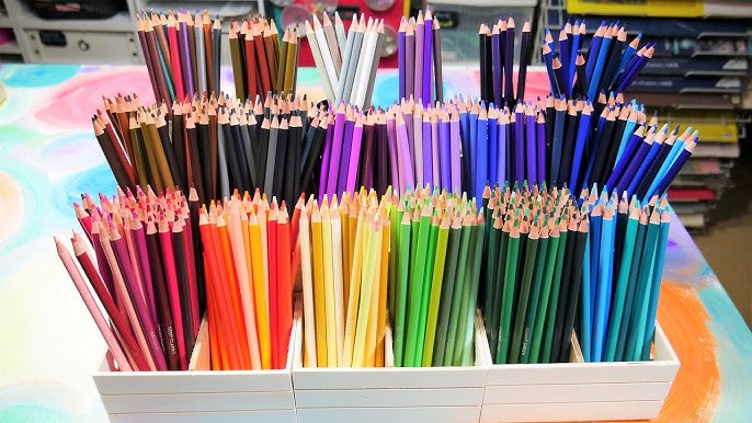 DIY Vertical Colored Pencil Storage And Decor 