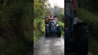 Ford 8210 turbo pulling 20 tonne digger