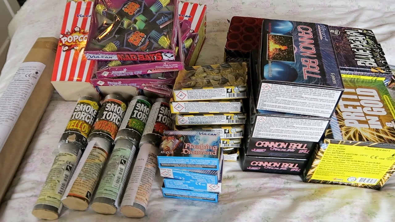 Köpt påskfyrverkerier del 2