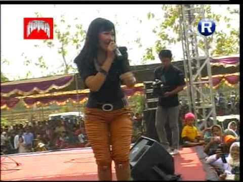 11 MONATA live lowayu kereta malam