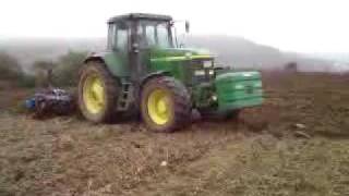 John Deere 7710 mit 3 Meter Grubber + Hydraulische Steinsicherung