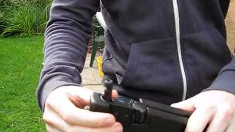 How to close / fold mini convertible wind deflector