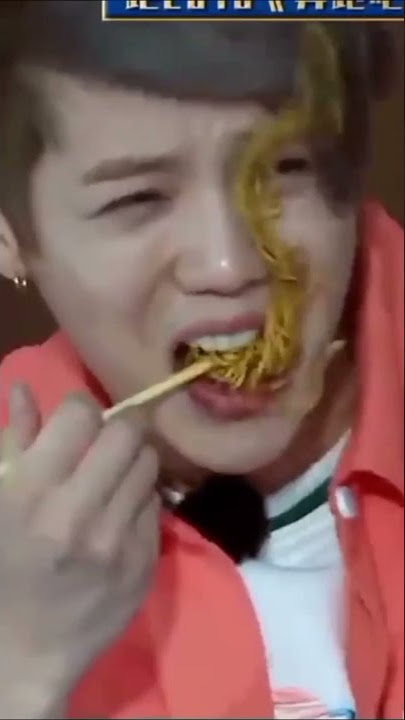 Poor Luhan 😂