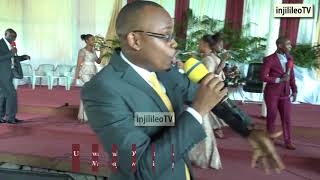 Born to Praise wailiingia hivi katika uwekwaji wakfu wa dvd yao ya PEPETO