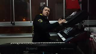 Anılar - Youtube Da İlk Ve Tek - Roland E-40 Ve Korg Pa800 Ve Korg Pa500Tr