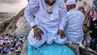 رجل يصلي في جبل عرفات المونتاج للتصميم