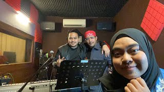 Download Lagu Lets pyar karo MP3