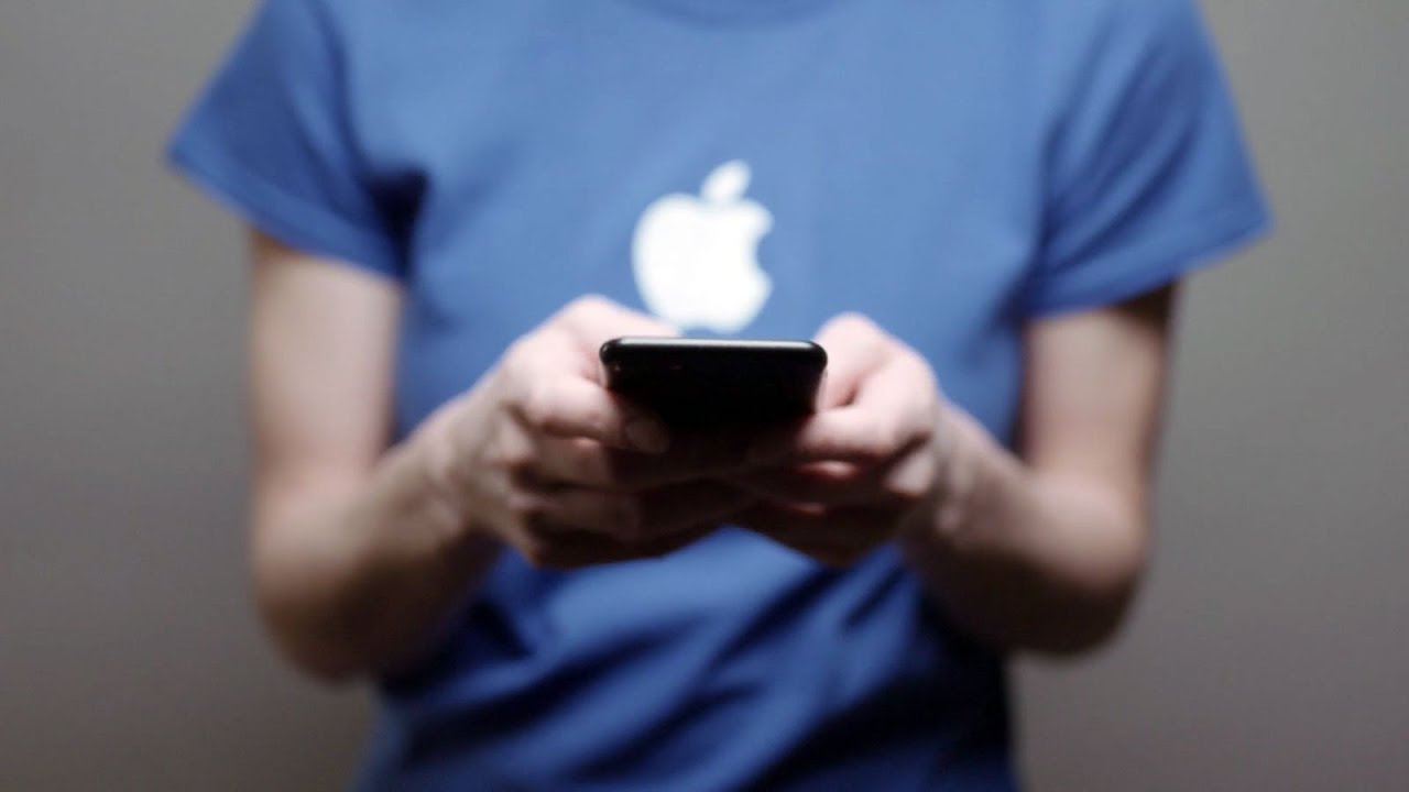 FAITH AT APPLE: Living by principal in $700 billion global tech company (Faith & Co) - YouTube