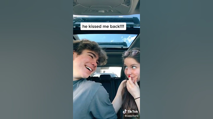 TODAY I TRIED TO KISS MY BESTFRIEND TREND