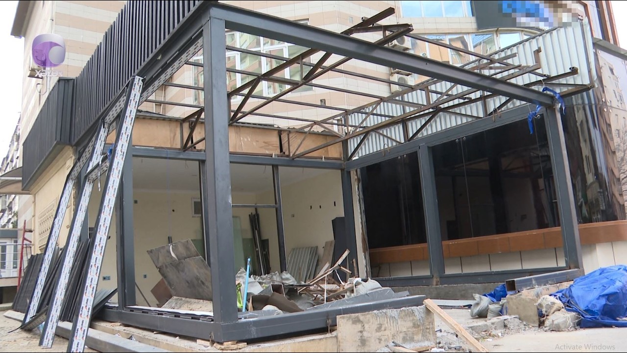 Xətai rayonunda obyekt səkini zəbt edib - Sakinlərdən ŞİKAYƏT