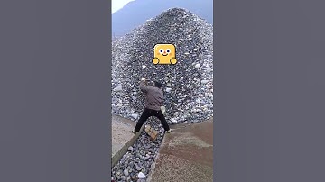 Barge unloading gravel process