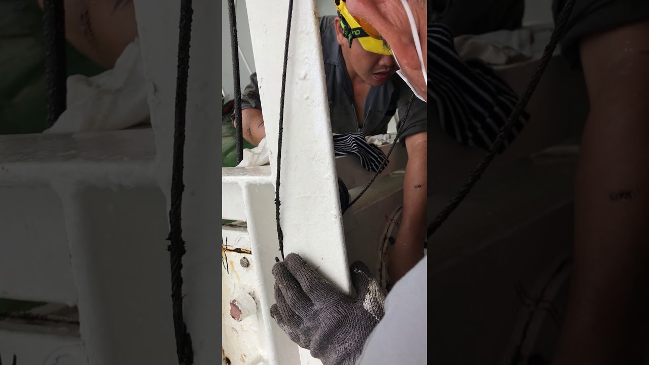 Gravity Lifeboat annual Inspection - LSA FFE Services - SVC Marine Services.