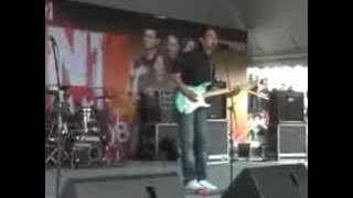 Hot FM : Nitrus - Sisa