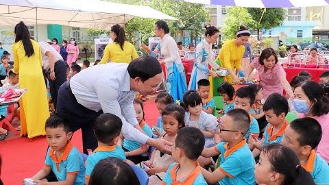 Bí thư Tỉnh ủy thăm, tặng quà Tết thiếu nhi 1/6