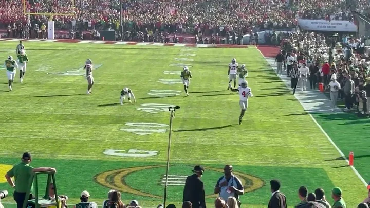 Ohio State's WR Jeremiah Smith scores a 45 yard Touchdown vs Oregon in the 2025 Rose Bowl