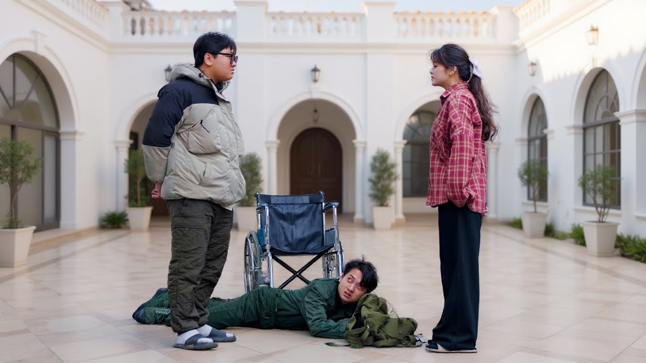 Chủ Tịch Xuất Ngũ Ngồi Xe Lăn Về Quê Bị Anh Ruột Chiếm Nhà Đuổi Đi Và Cái Kết - Tập 1372