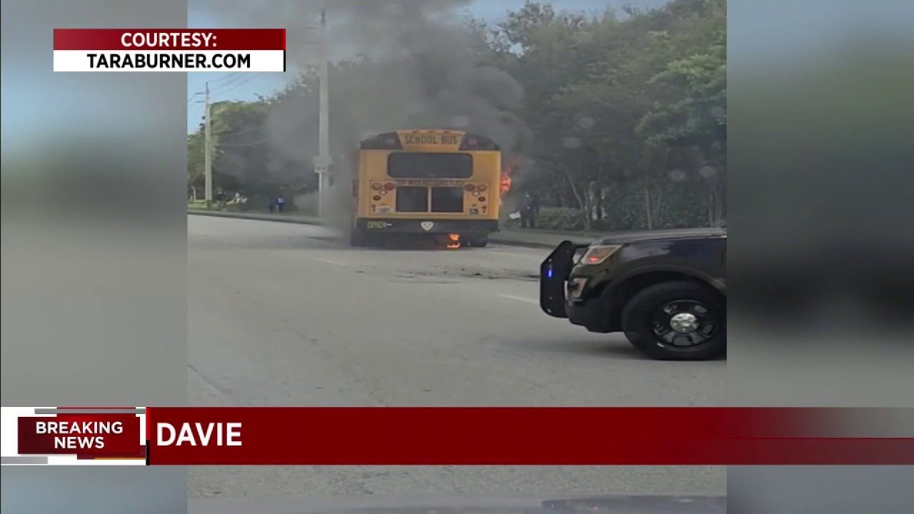 Children escape school bus fire in Davie - YouTube
