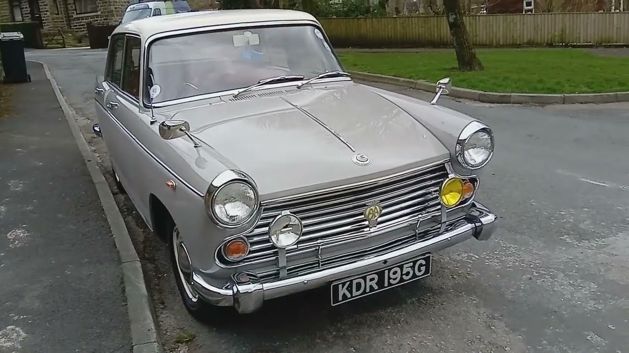 Morris Oxford Series VI 1969 walk around.