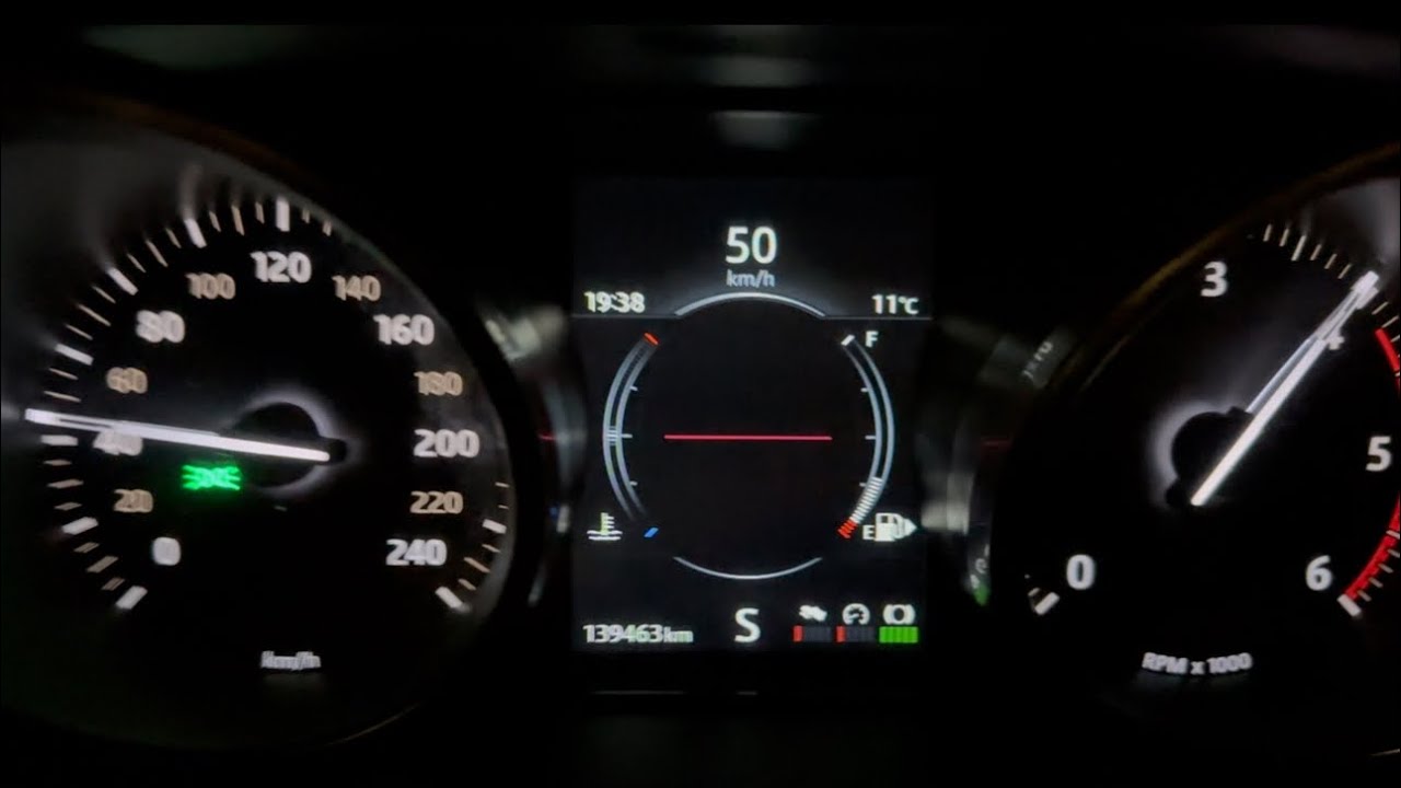 Acceleration 0-100 Land Range Rover Evoque 2015 2.0 150HP - YouTube