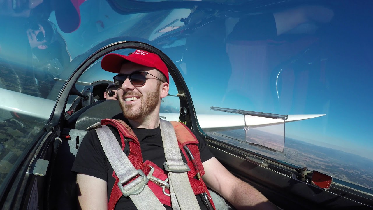 Taking a mate on an glider air experience flight. A few aeros thrown in