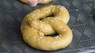 How to Make the Best Soft Pretzels screenshot 1