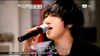 [260811] Yesung singing in karaoke room