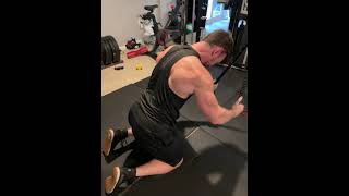 Kneeling Rope Lat Pulldown