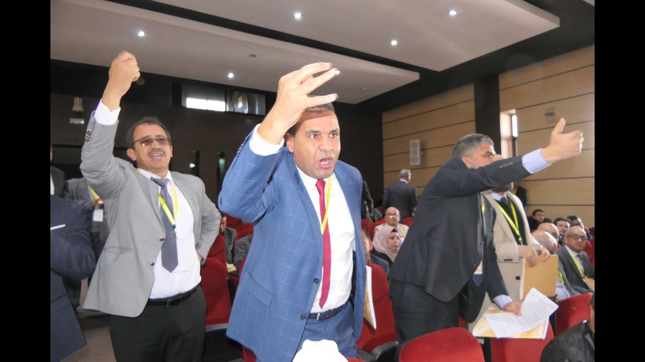 اشتباكات بالأيدي وتبادل للسب والشتم داخل المجلس الوطني لحزب الحركة الشعبية