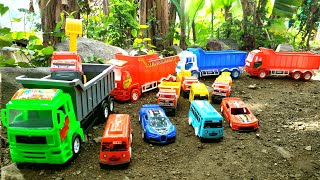 Mobil Truk Tronton Panjang Penuh Mobil Mobilan, Damkar, Mobil Polisi, Mobil Balap, Excavator