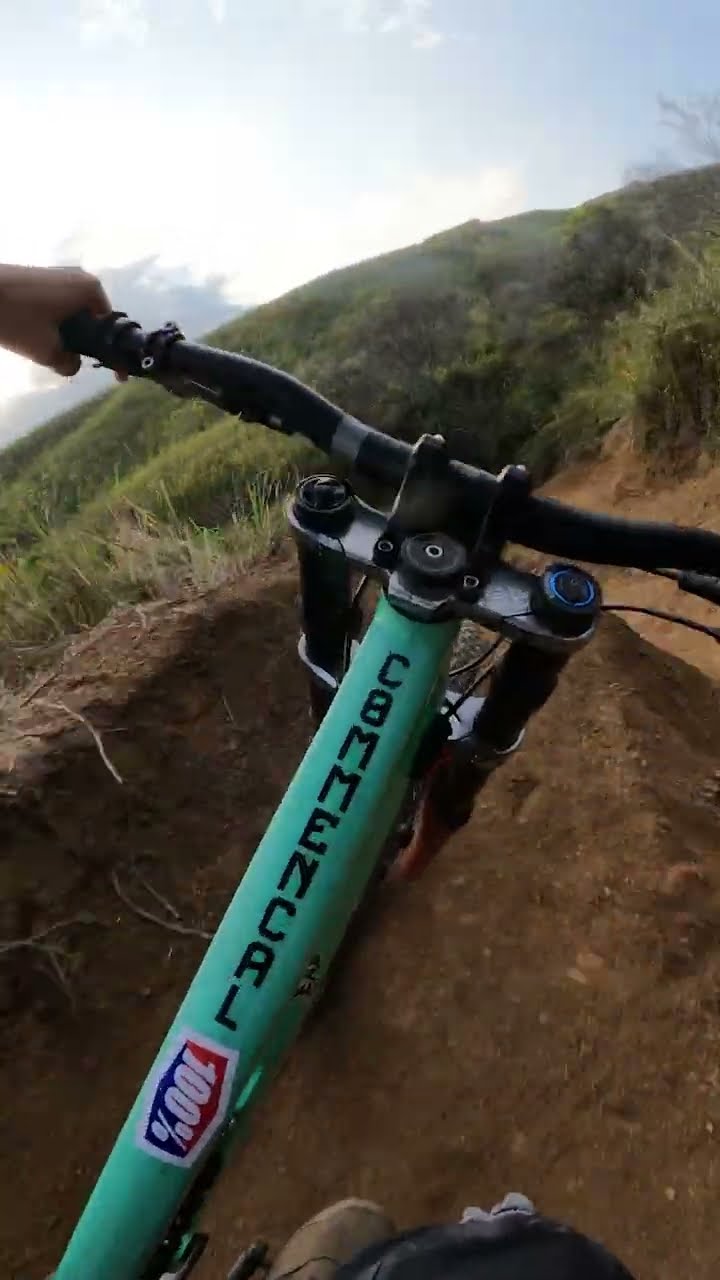 Bikers Argue Over Right Of Way On Trail || ViralHog