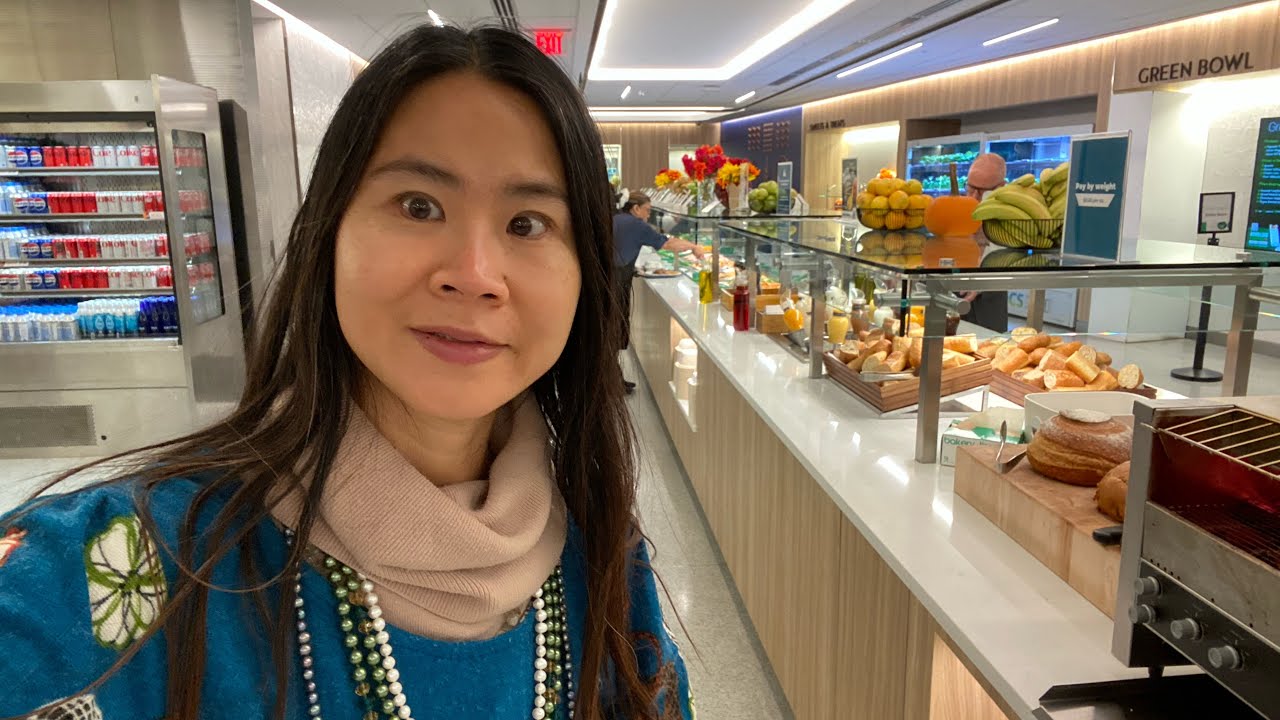 Popular Cafeteria World Food Market