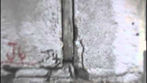 Scaled house structure  - shake table view