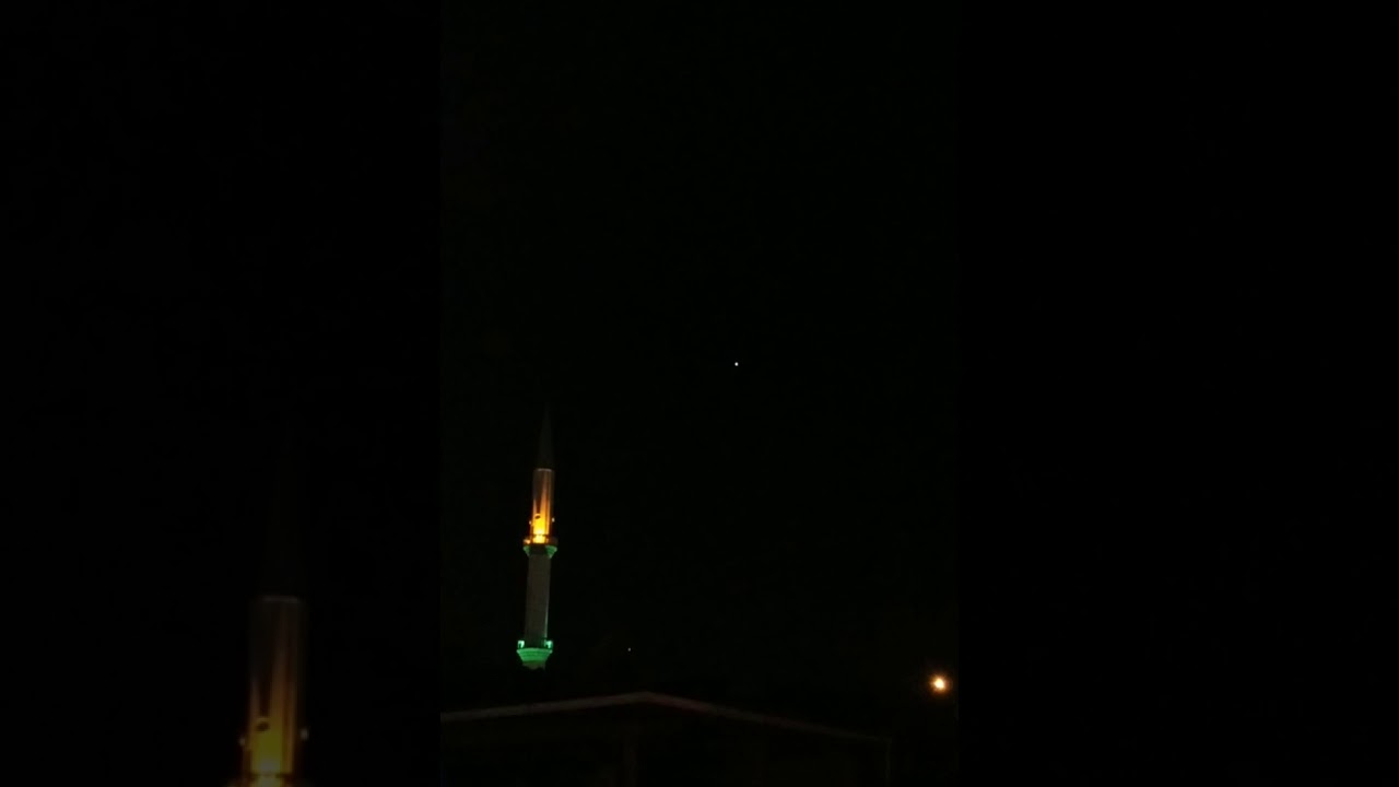 Bursa'yı inleten hicaz yatsı ezanı ❤️ Bilal Aydın