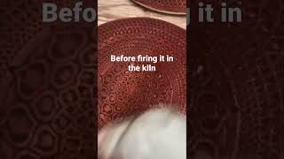 Iron oxide as a finish for ceramic pieces #ironoxide #sculpture #artprocess #art #ceramics #fineart