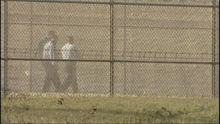 Oregon lawmakers pushing to compensate people wrongfully convicted and imprisoned