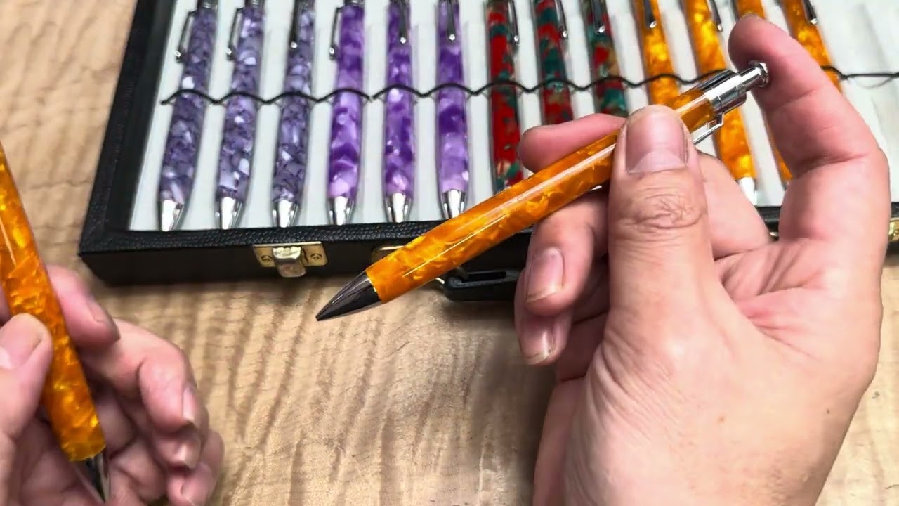 アクリルのルーチェペン、ペンシル楔 - YouTube