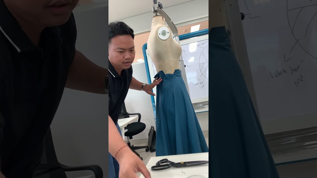 Draping 21/10/25 Rok drapery cowl