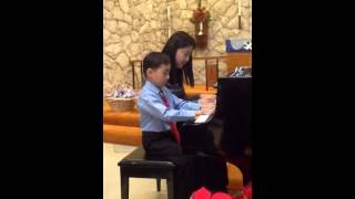 Old MacDonalds play by Marcus Lee 12-08-13
