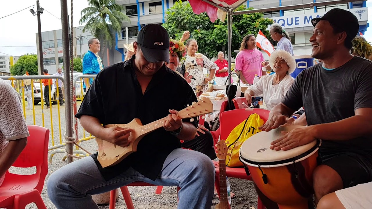 HULA KAINA AVEC LES TAMARIKI MAOHI A PAPEETE 06 05 2018
