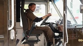 UPS Drivers Awarded for Driving Like Grandma(UPS driver Ronnie McKnight has one of the longest safe-driving records at the company. And he's achieved it by driving through Manhattan for more than 46 ..., 2014-06-05T19:21:12.000Z)