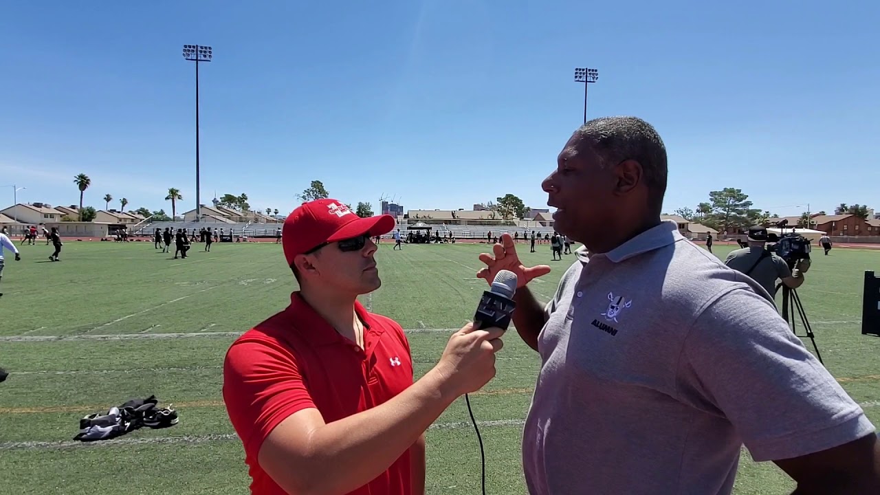 Mervyn Fernandez at the NFL 11ON event at Clark HS in Las Vegas YouTube