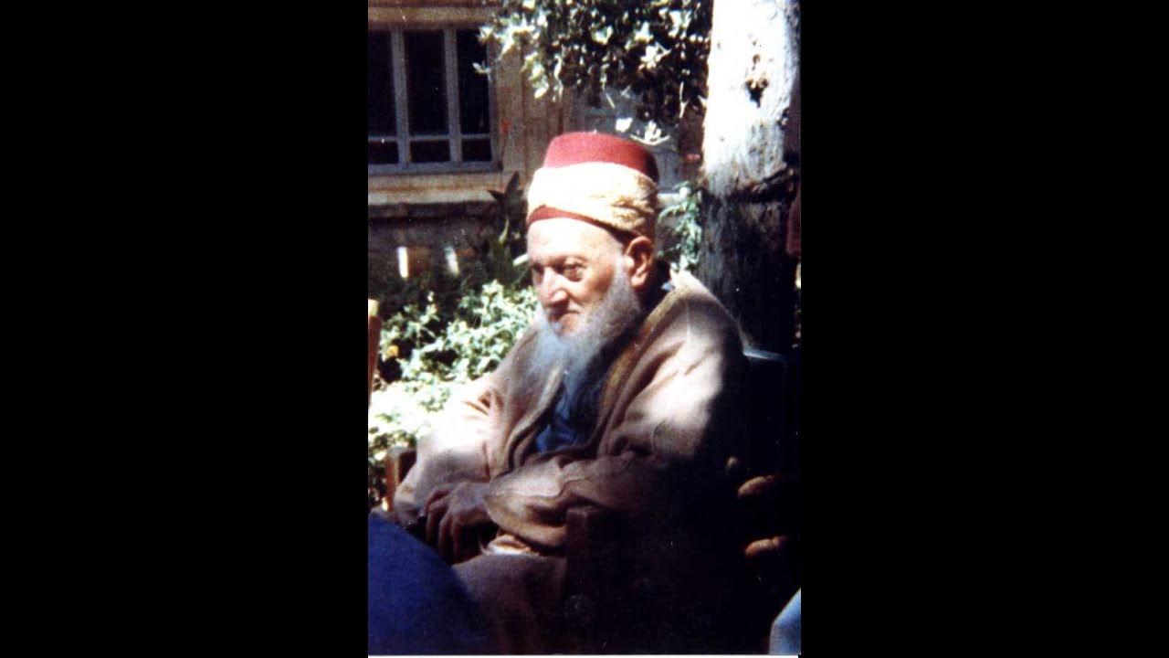 تكية السليمانية1-1 - سيدي الشيخ محمود الشقفه رحمه الله تعالى , و المنشد الشيخ قاقات , حماة